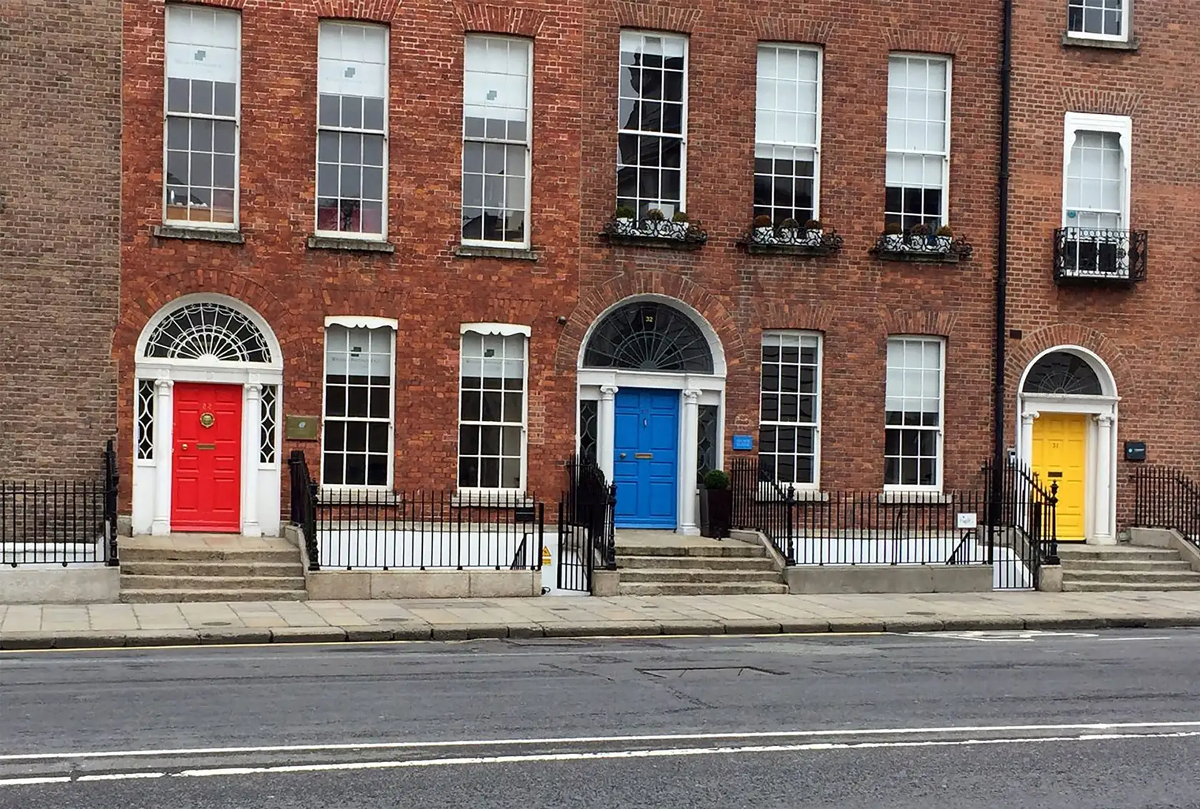 Puertas de colores en Dublín